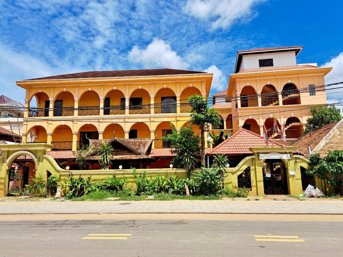 Den Hotel Totonou Ciudad de Siem Riep Exterior foto